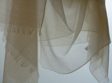 צעיף קשמיר דקיק, 2013