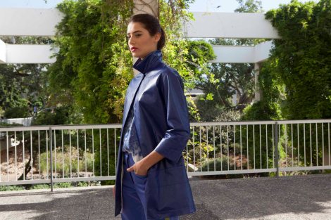 מעיל עור דקיק לסתיו הישראלי