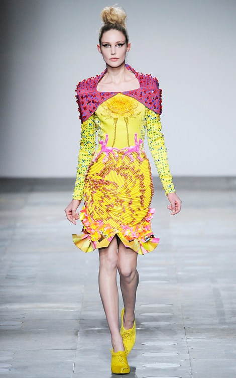 19-the-vulgar-mary-katrantzou-autumn_winter-2012-13-rtw